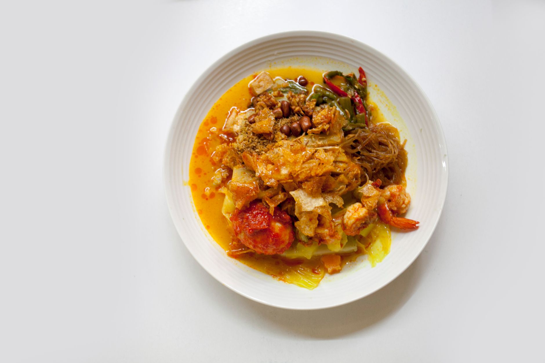 Thai pork & peanut curry