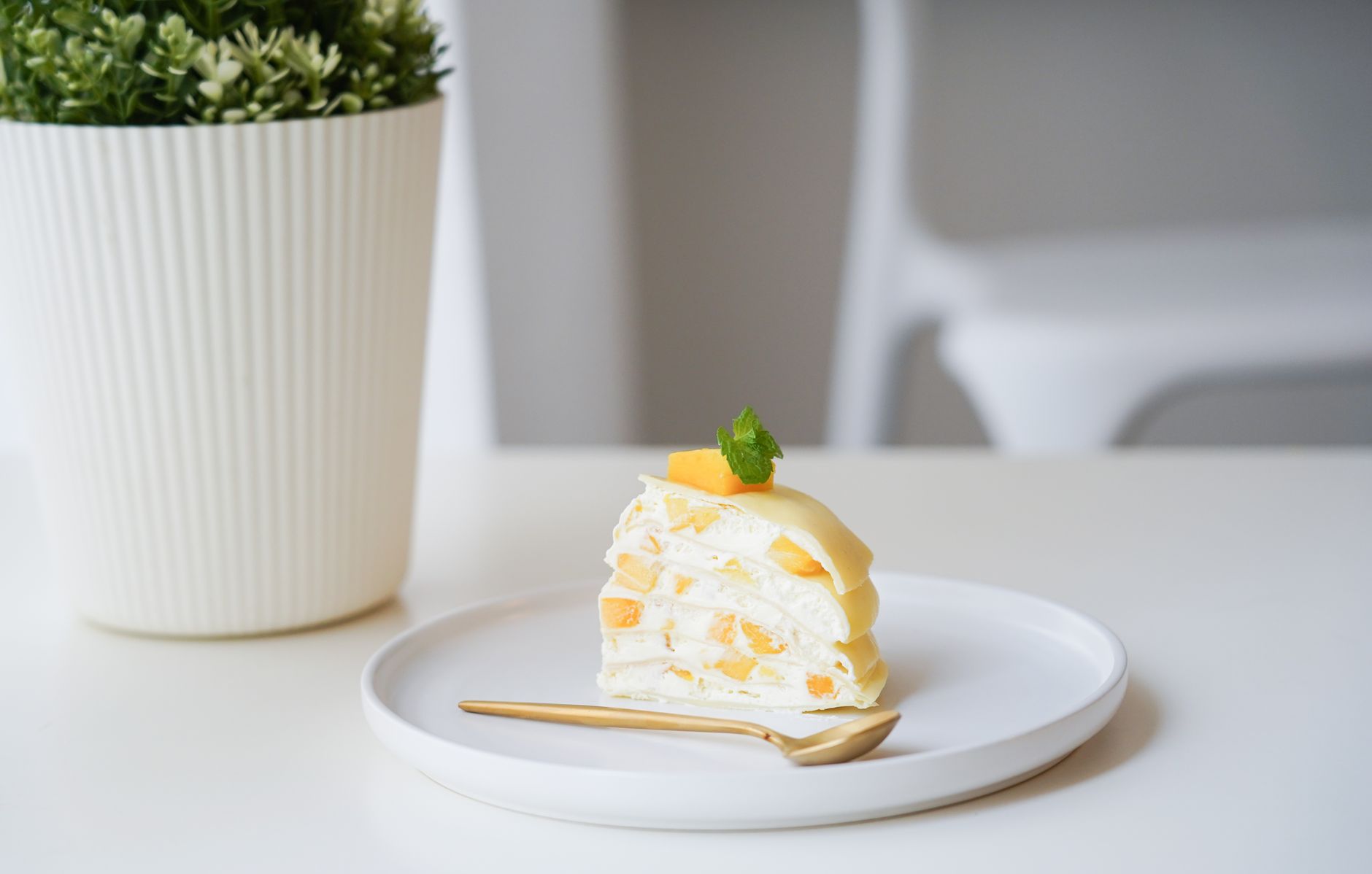 Mango Almond Icebox Cake
