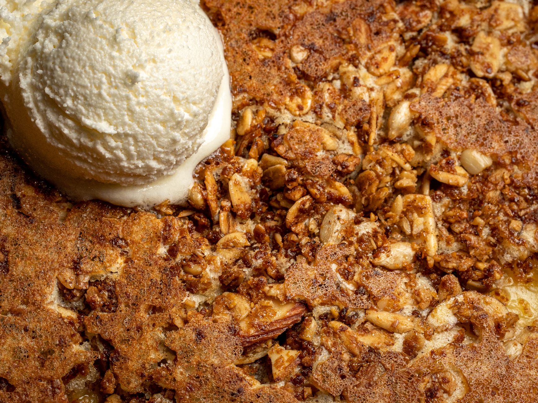 Applesauce Oat Cake
