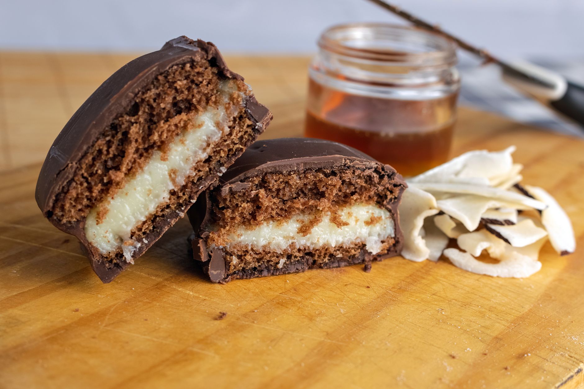Chocolate alfajores