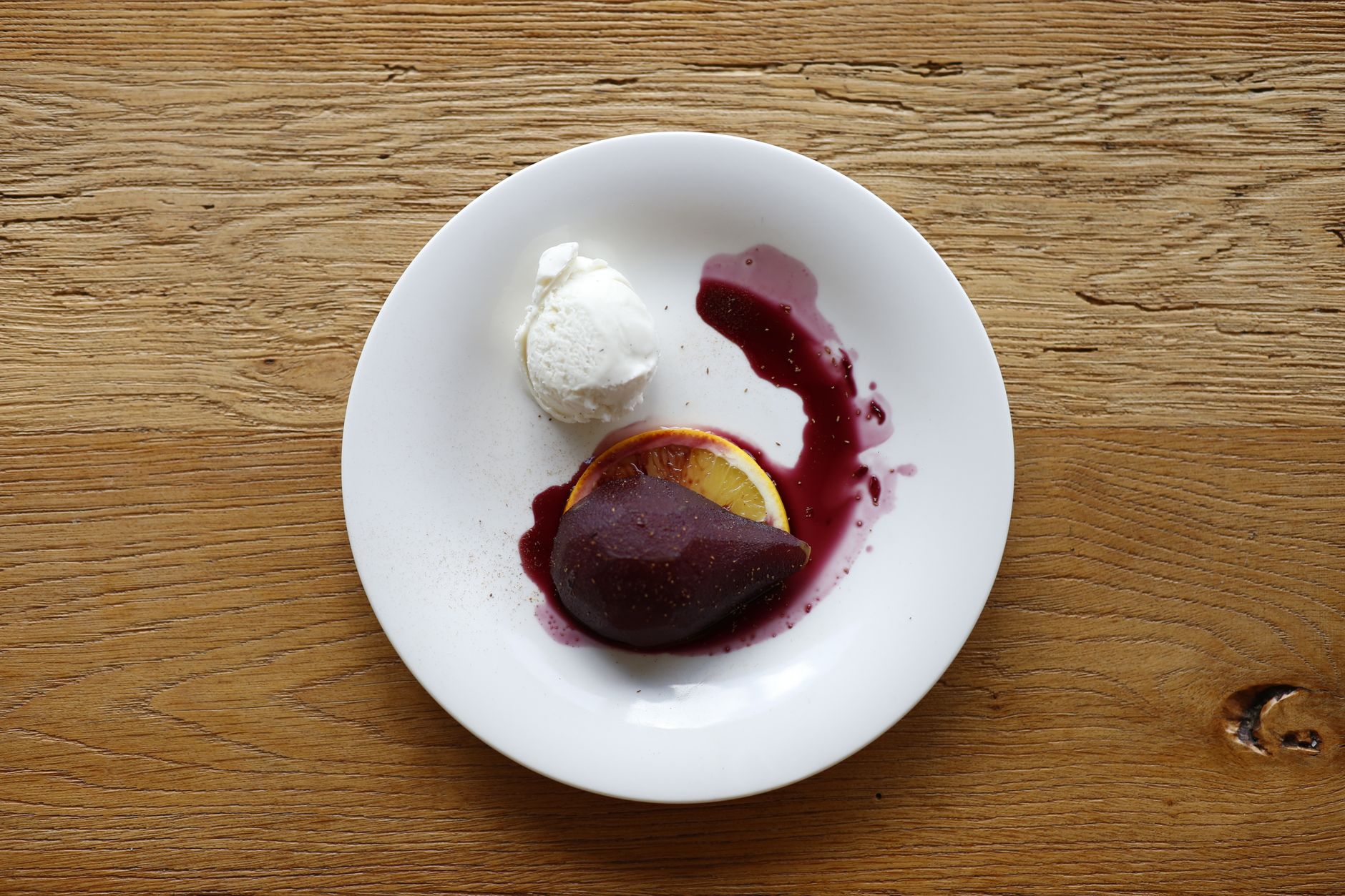 Poached Pears with Raspberry Sauce