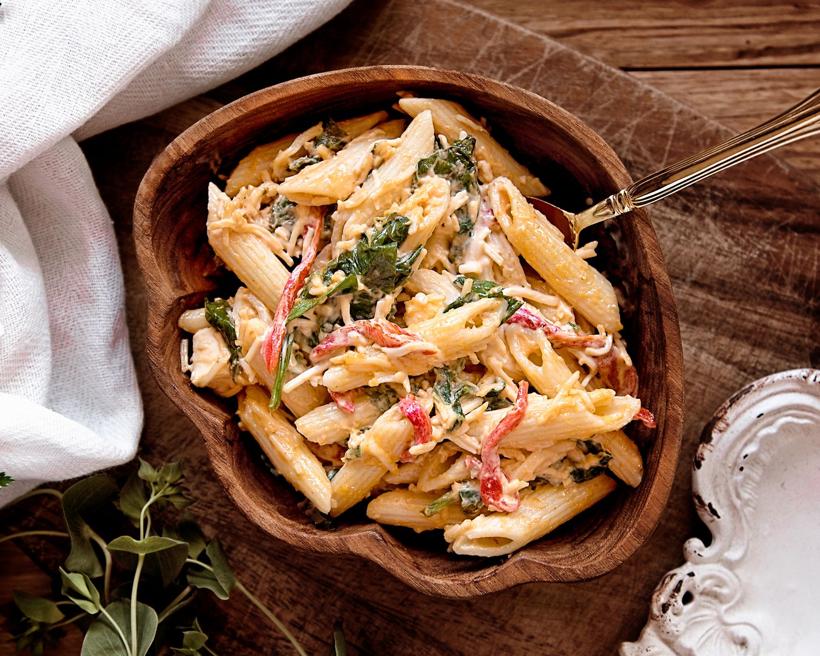 Hot Honey Peach Pasta Salad
